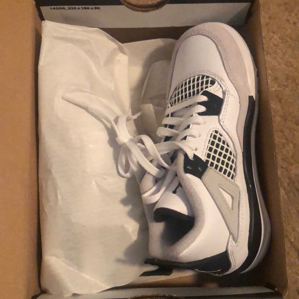 White,black,grey Jordan retro 4s..boy size 12c but can be unisex too.BRAND NEW